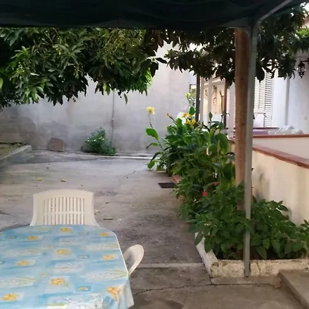 Dp Holiday home