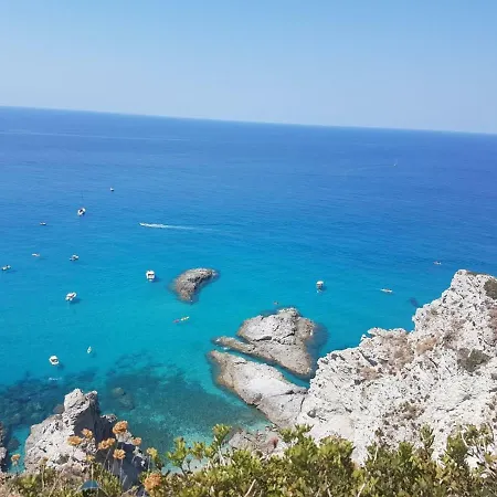 Dp * Capo Vaticano