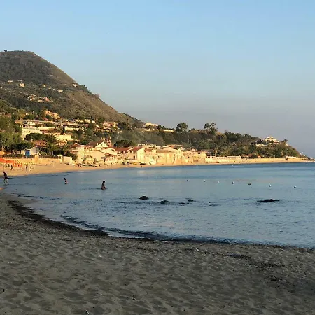 Dp * Capo Vaticano