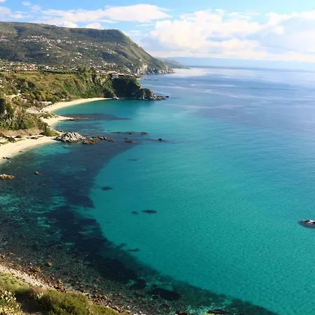 Dp * Capo Vaticano